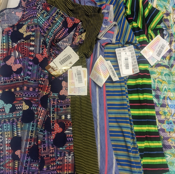 6 -NWT LuLaRoe tops - Picture 2 of 2